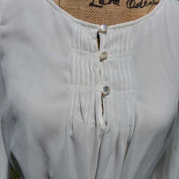 Dress - Picture 3 of 7